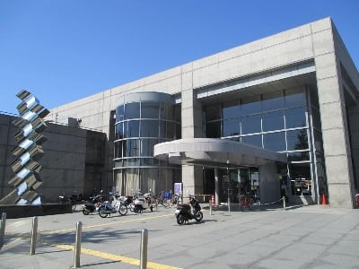 和歌山県立図書館